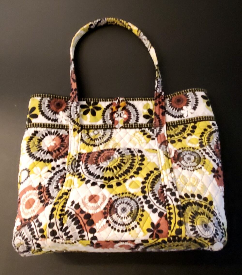 Vera Bradley Cocoa Moss Extra Large Get Carried Away Tote Travel Bag Toggle VGUC